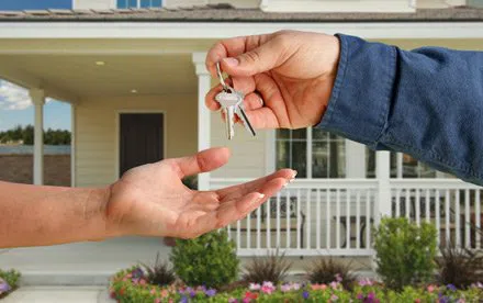 Town Center Locksmith Shop Liberty, MO 816-355-4027 - 10-House-Locksmith